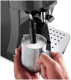 De'Longhi Magnifica Start Bean To Cup Coffee Machine -Chic Household Items 1123759 R Z003A