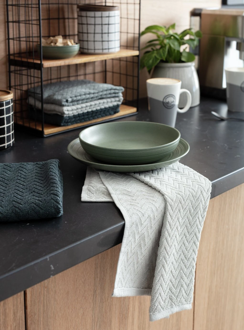 Habitat Zig Zag Terry Pack Of 5 Tea Towels 2 Habitat Zig Zag Terry Pack Of 5 Tea Towels - Image 2