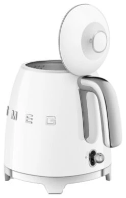 Smeg KLF05WHUK 50's Style Retro Mini Kettle - White -Chic Household Items 1346787 R Z005A