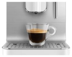 Smeg BCC02 Bean To Cup Coffee Machine - White -Chic Household Items 1346990 R Z010A