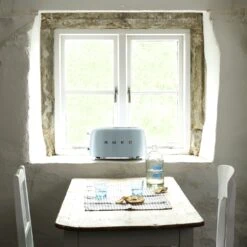 Smeg TSF02PBUK 50's Style Retro 4 Slice Toaster - Blue -Chic Household Items 3033270 R Z006A