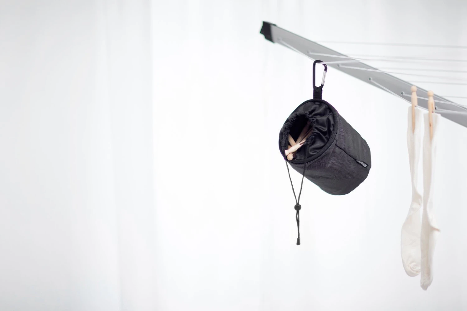 Brabantia 60m Lift-O-Matic Advance Rotary Washing Line 8 Brabantia 60m Lift-O-Matic Advance Rotary Washing Line - Image 8