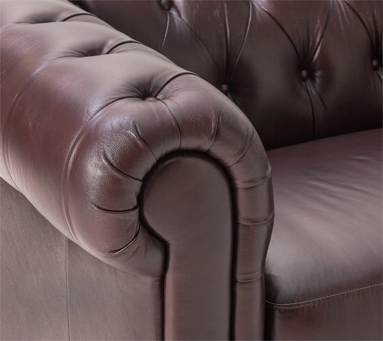 Habitat Chesterfield Leather 3 Seater Sofa - Chocolate 8 Habitat Chesterfield Leather 3 Seater Sofa - Chocolate - Image 8
