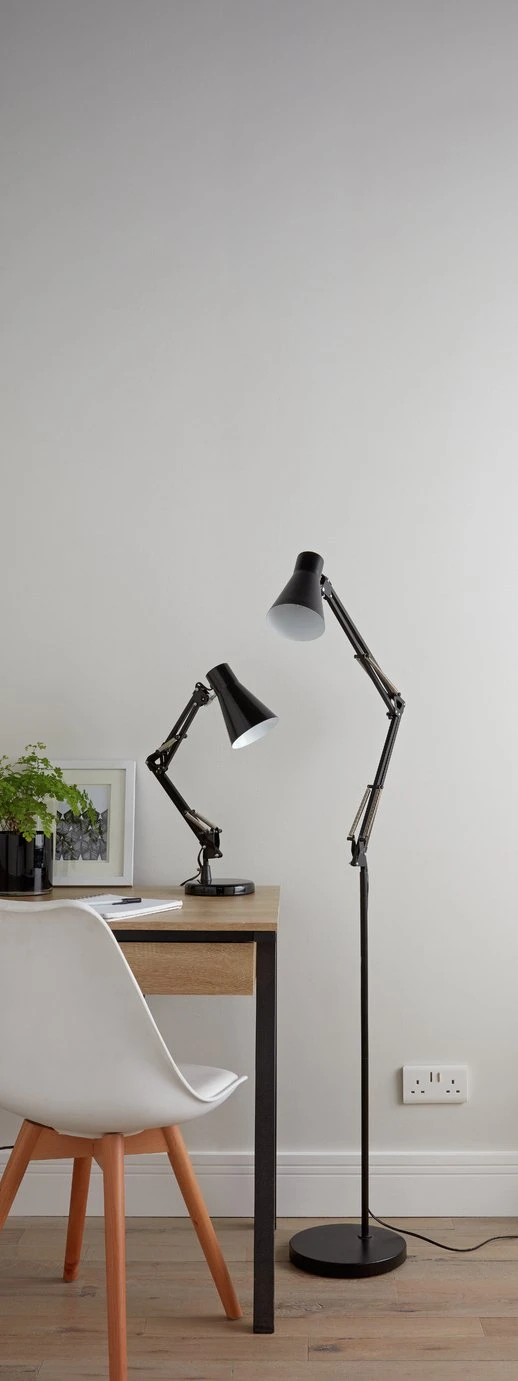 Habitat Swing Arm Desk Lamp - Matt Black 2 Habitat Swing Arm Desk Lamp - Matt Black - Image 2