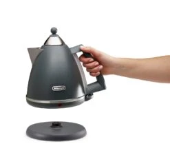 De'Longhi KBX3016.GY Argento Silva Kettle - Grey 8 De'Longhi KBX3016.GY Argento Silva Kettle - Grey -Chic Household Items 7516700 R Z003A