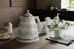 De'Longhi KBAC3001.W Avvolta Kettle - White & Grey -Chic Household Items 8687463 R Z007A