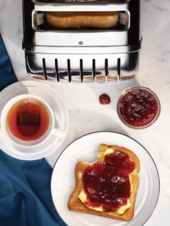 Dualit 40352 Classic 4 Slice Toaster - Stainless Steel -Chic Household Items 9493041 R Z005A