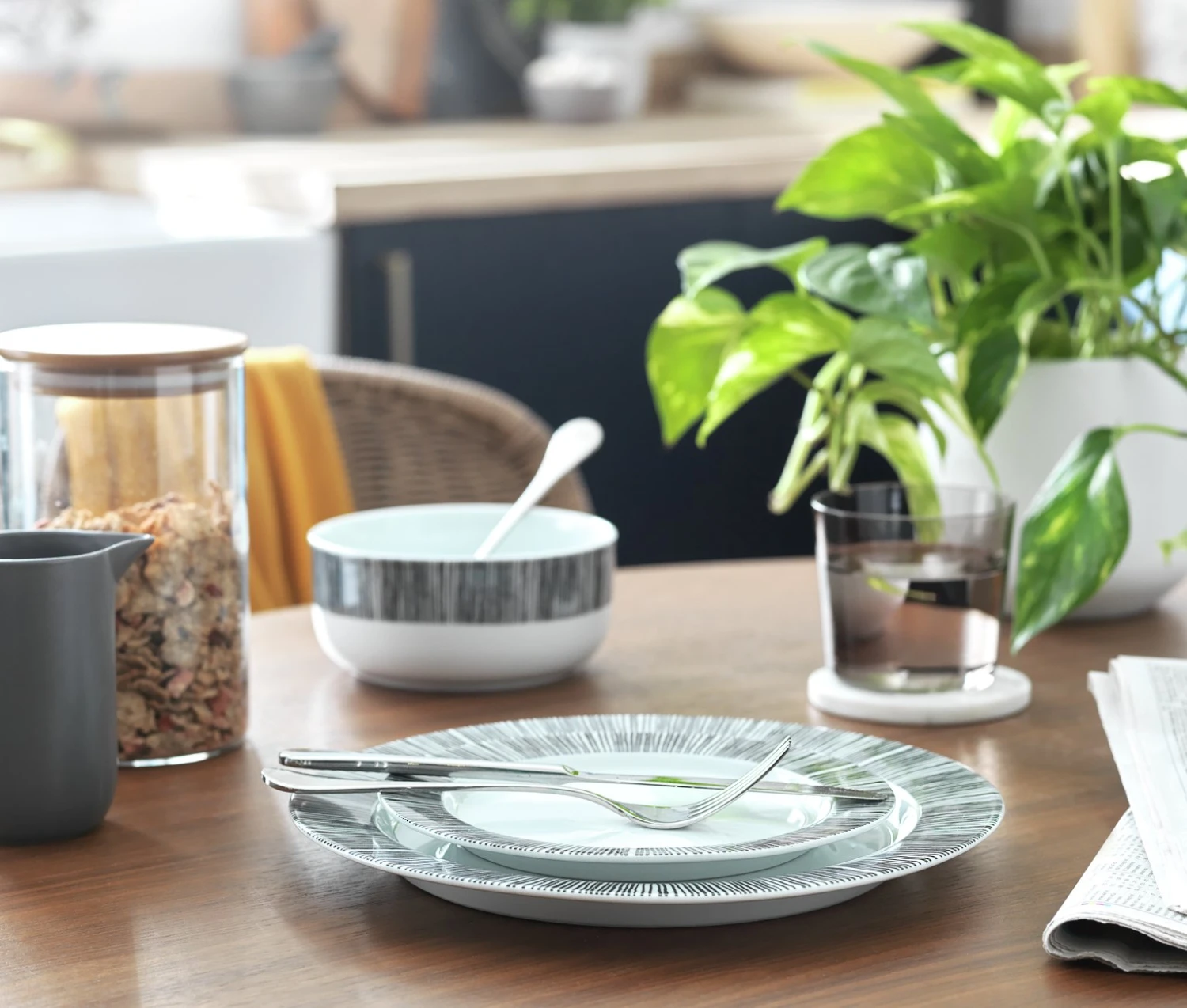 Habitat Black Dash 12 Piece Porcelain Dinner Set 2 Habitat Black Dash 12 Piece Porcelain Dinner Set - Image 2